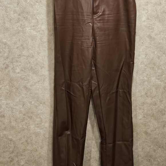 White Fox Edgy Rebellious SZ M Brown Hi Rise Sexy Faux Leather Mob Wife Pants - Picture 2 of 12